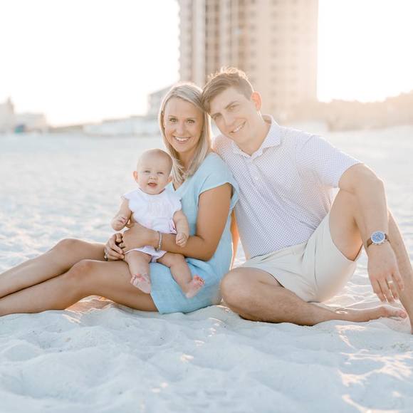 Meet your Posher, Taylor - Picture 1 of 1